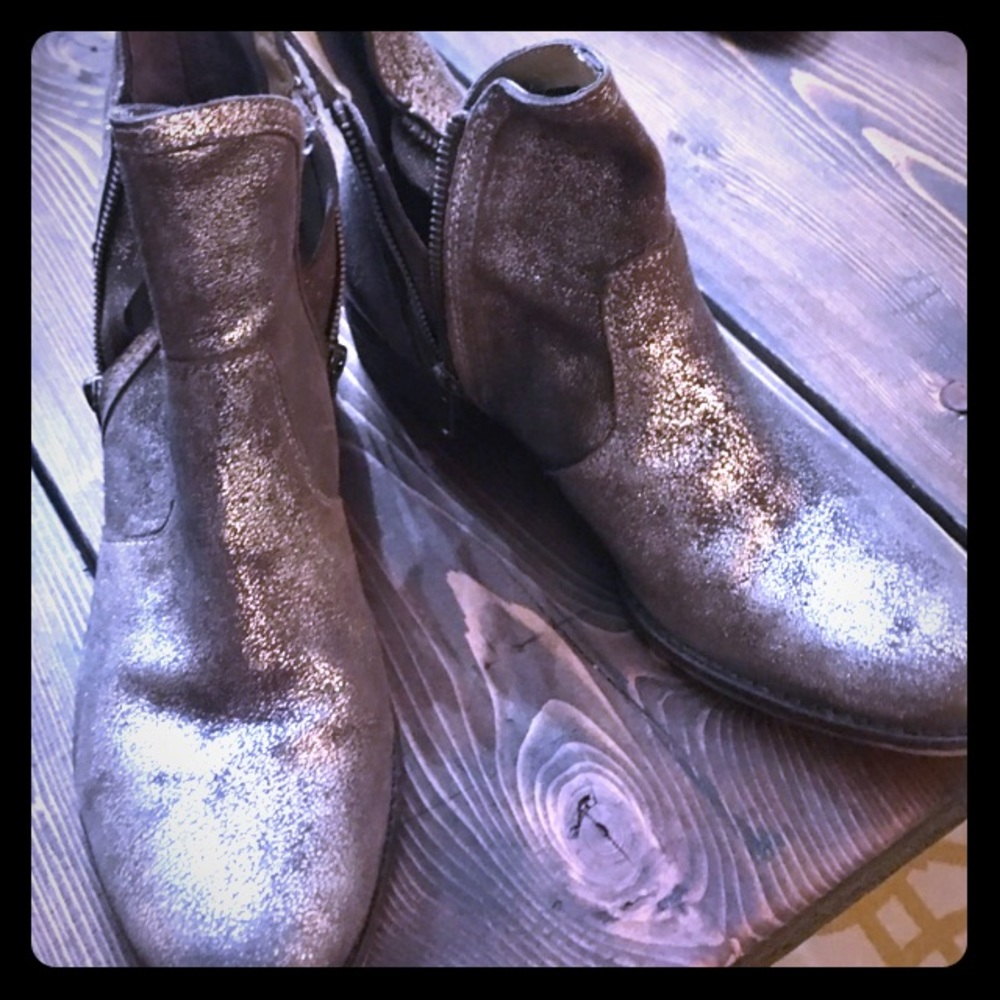 Seyechelles Pewter Bootie